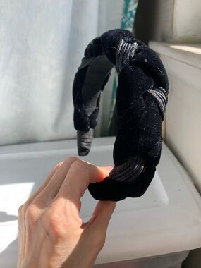 Braided Velvet Headband - Black